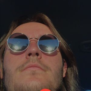 Meet your Posher, Chase